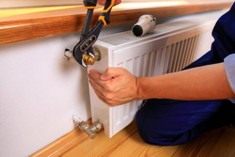 Radiator replacement Cleethorpes DN35 8